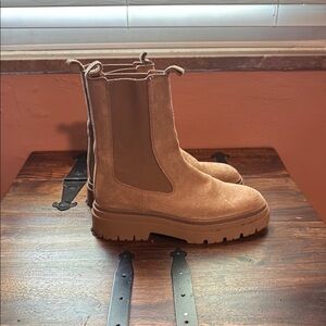 Zara Tan Combat Boots with Chunky Sole and Elastic Panels